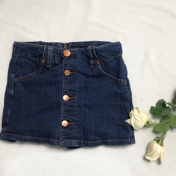 Denim Skort (skirt/shorts) size 0 - Picture 1 of 7